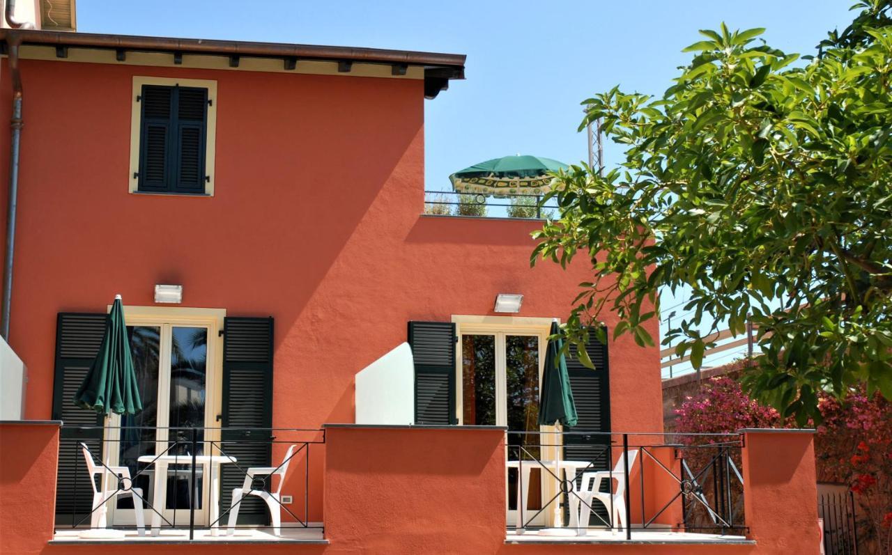 Bed and Breakfast Acqua Di Mare Бордігера Екстер'єр фото